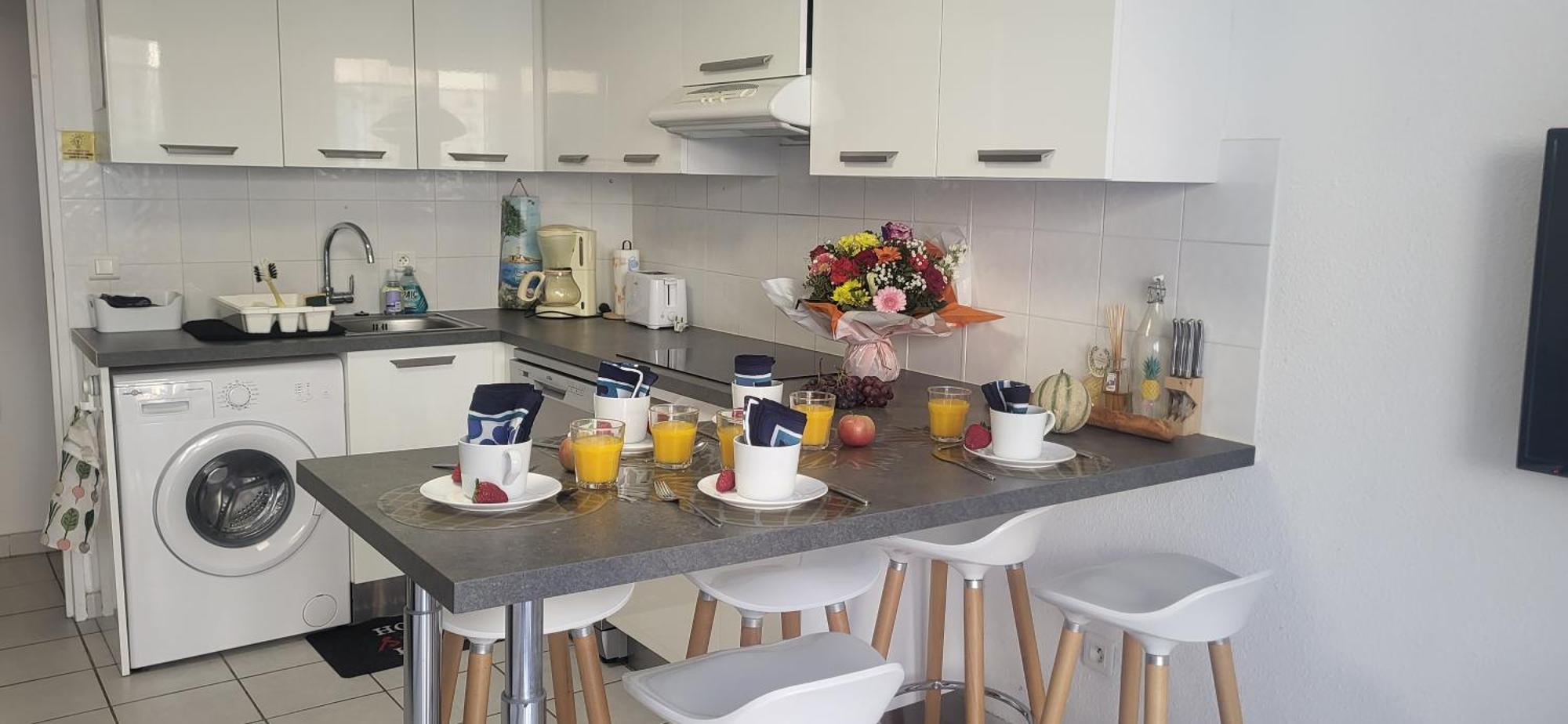 Mazet Climatise Rdj Plages Parking Wifi Gratuit La Londe-les-Maures Exterior foto